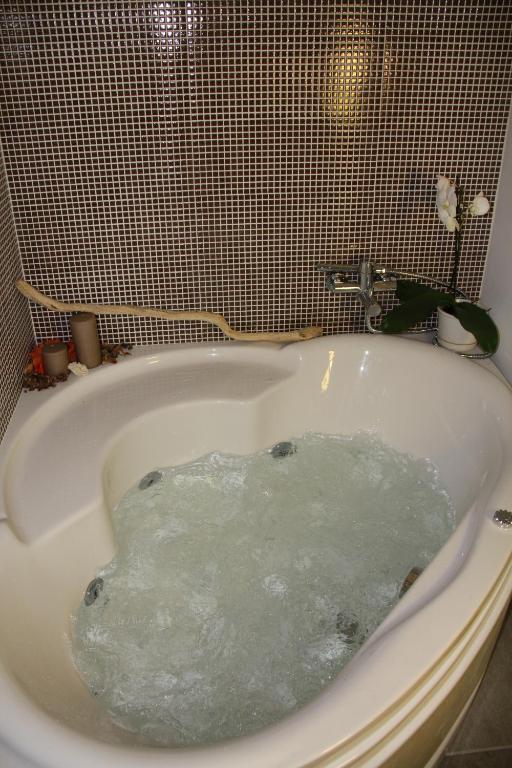 Bcomfort Otel Cagliari Oda fotoğraf