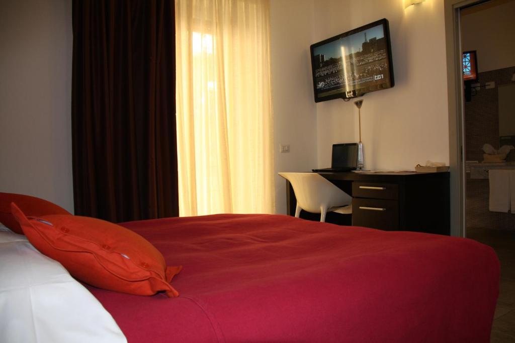 Bcomfort Otel Cagliari Oda fotoğraf